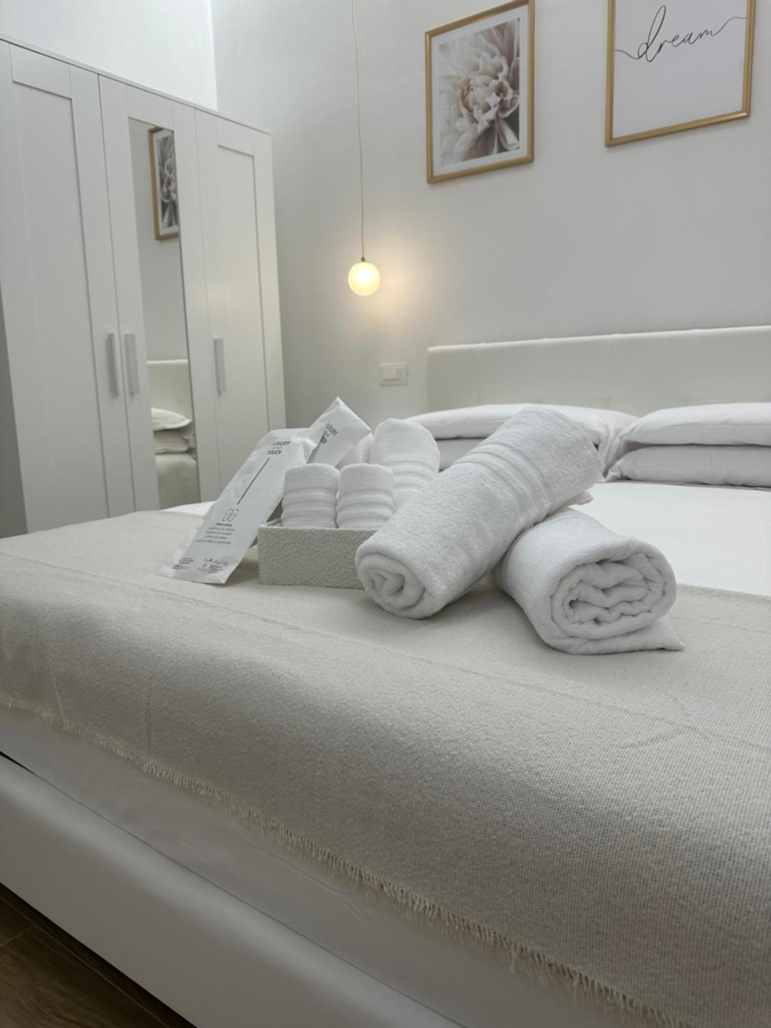 Center Rooms La Spezia Exterior photo